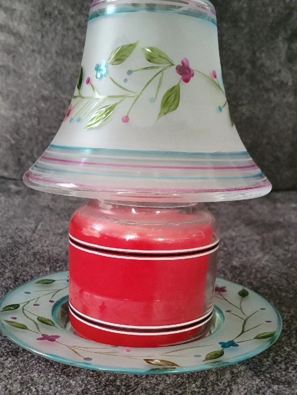 Yankee Candle Frosted Glass Floral Shade and Plate